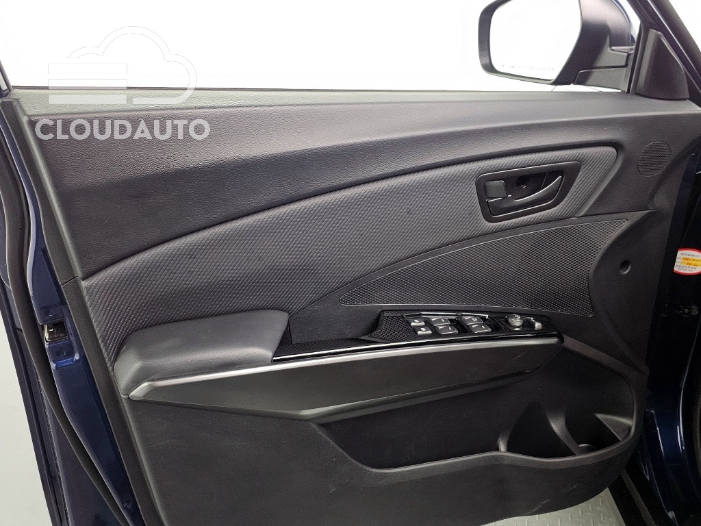 2021 SsangYong Tivoli Gasoline 1.5 2WD - Image 24