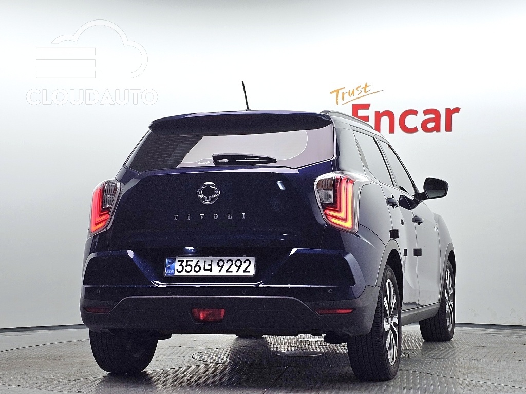 2021 SsangYong Tivoli Gasoline 1.5 2WD - Image 4