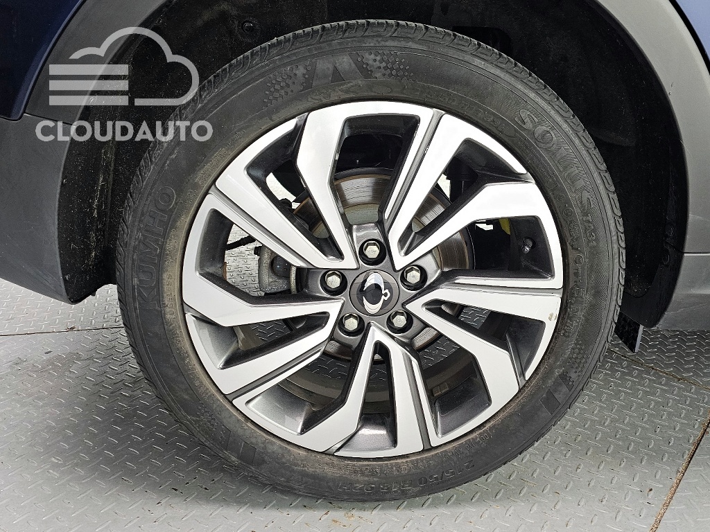 2021 SsangYong Tivoli Gasoline 1.5 2WD - Image 5