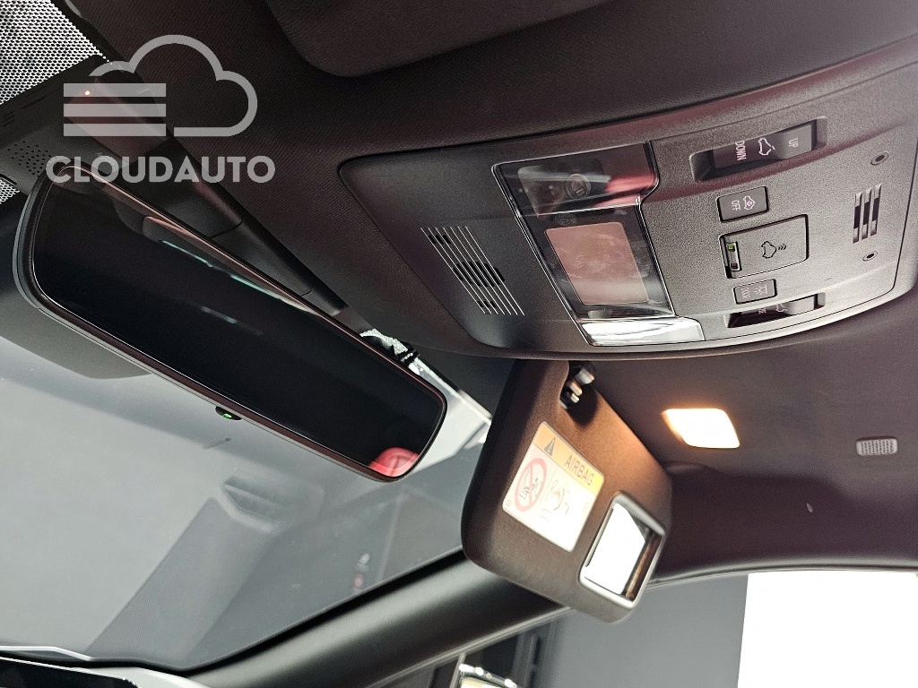 2024 Lexus UX250h 2.0 F-Sport 2WD - Image 18