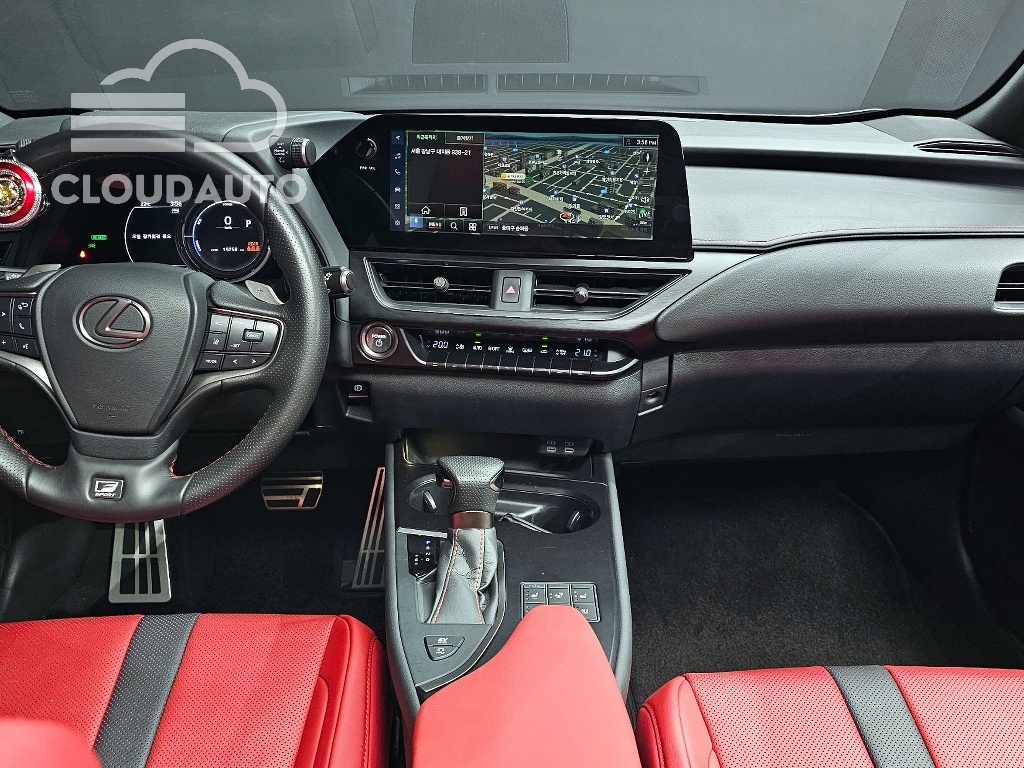 2024 Lexus UX250h 2.0 F-Sport 2WD - Image 7
