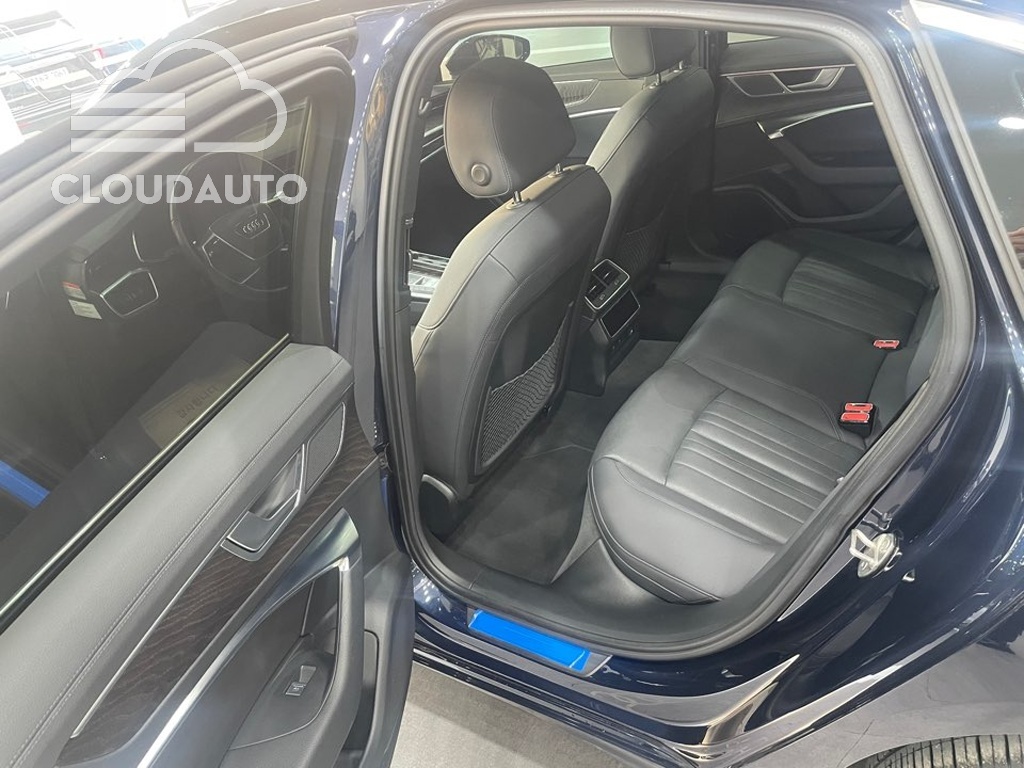 2023 Audi A6 40 TDI Premium - Image 11