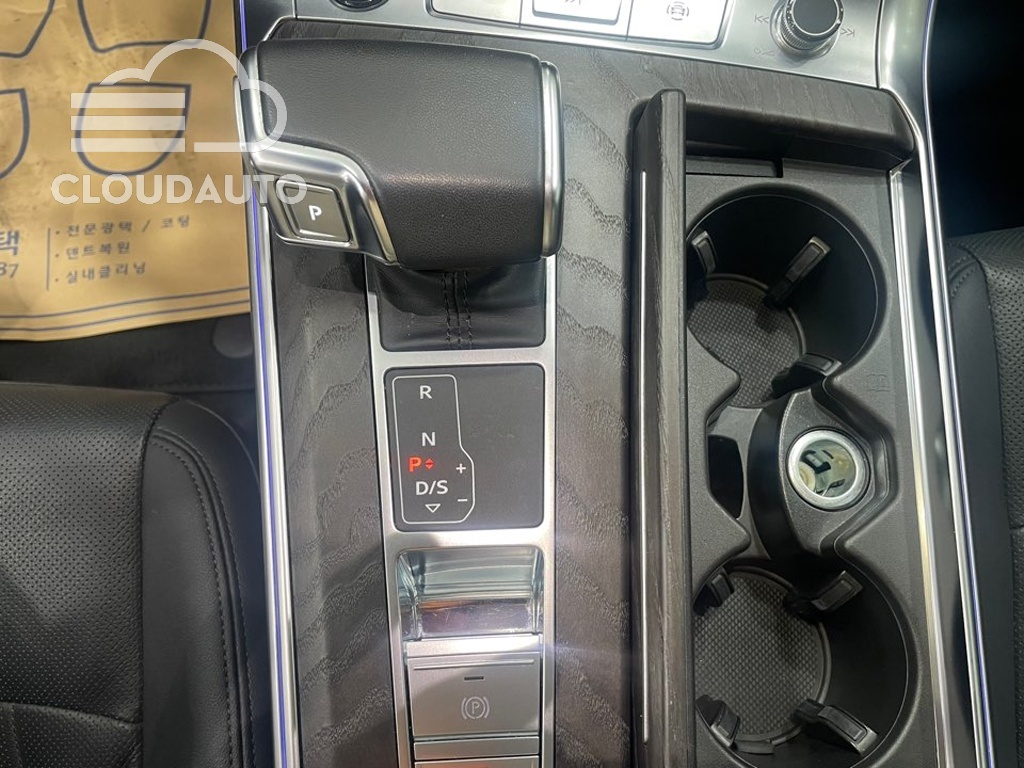 2023 Audi A6 40 TDI Premium - Image 9