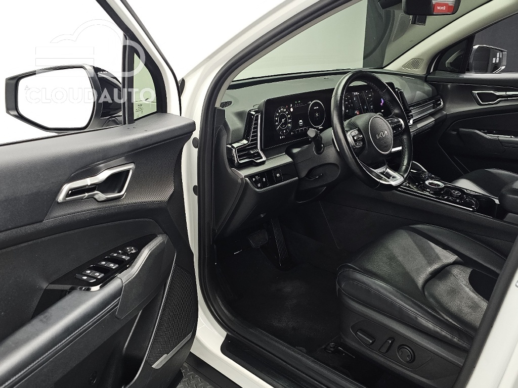 2022 Kia Sportage Gasoline 1.6 Turbo 2WD - Image 11
