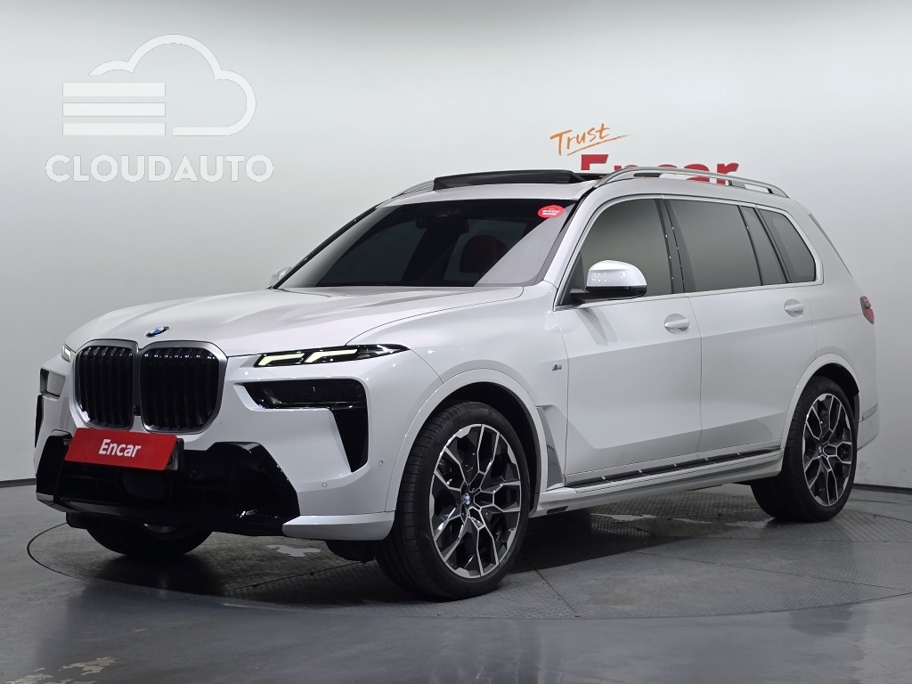 2024 BMW X7 xDrive 40i M Sports 6