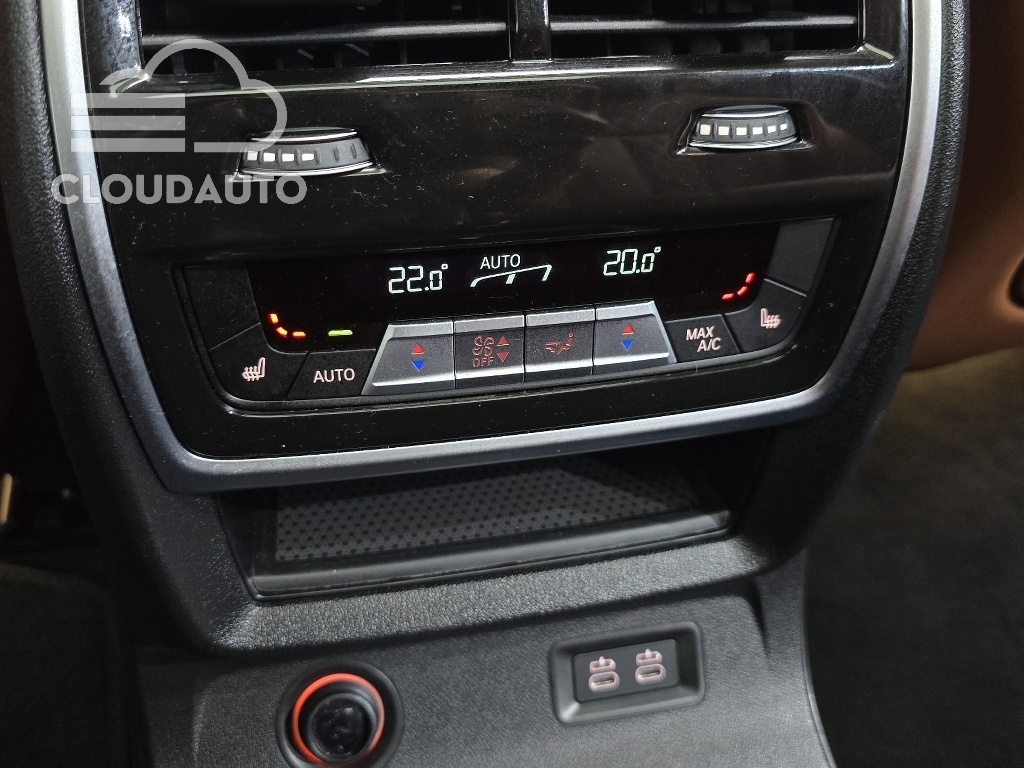2024 BMW X7 xDrive 40i M Sports 6 - Image 18