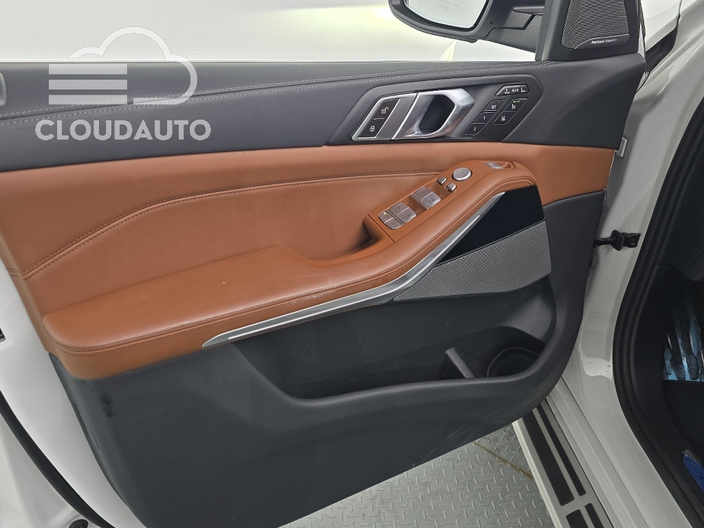 2024 BMW X7 xDrive 40i M Sports 6 - Image 24