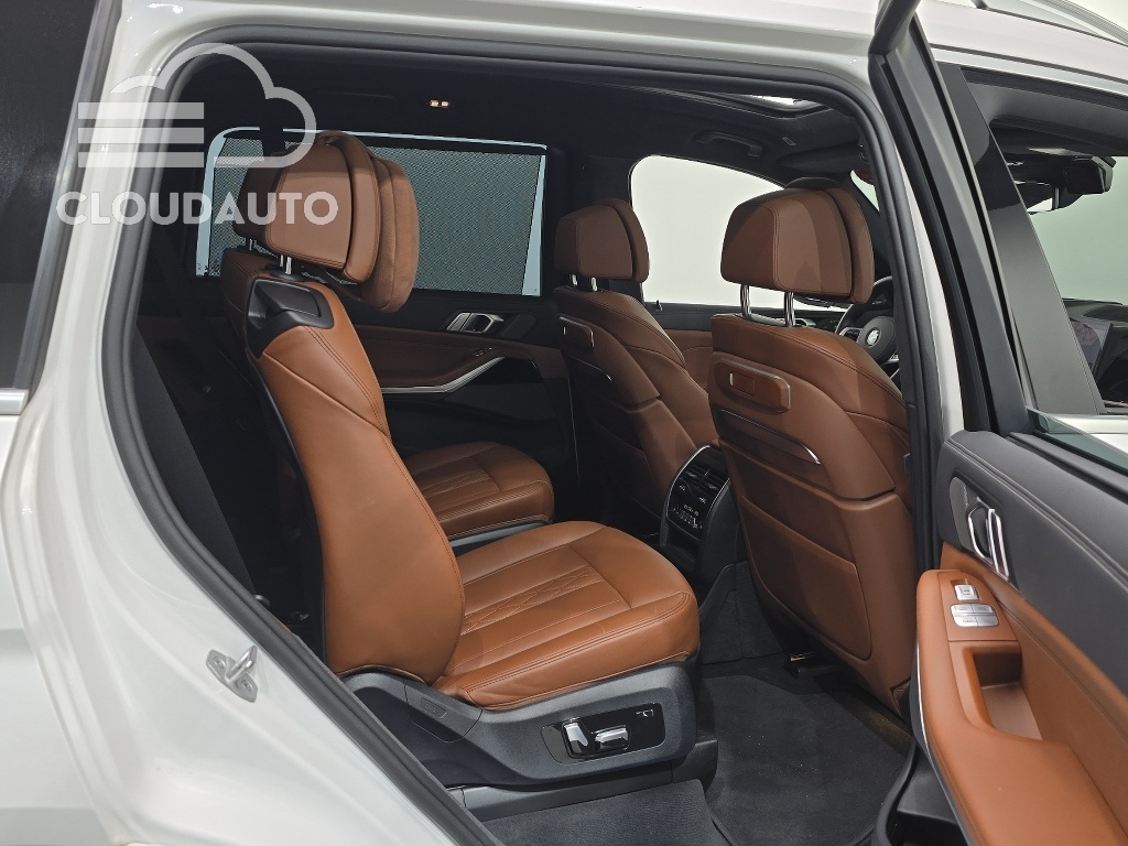 2024 BMW X7 xDrive 40i M Sports 6 - Image 26