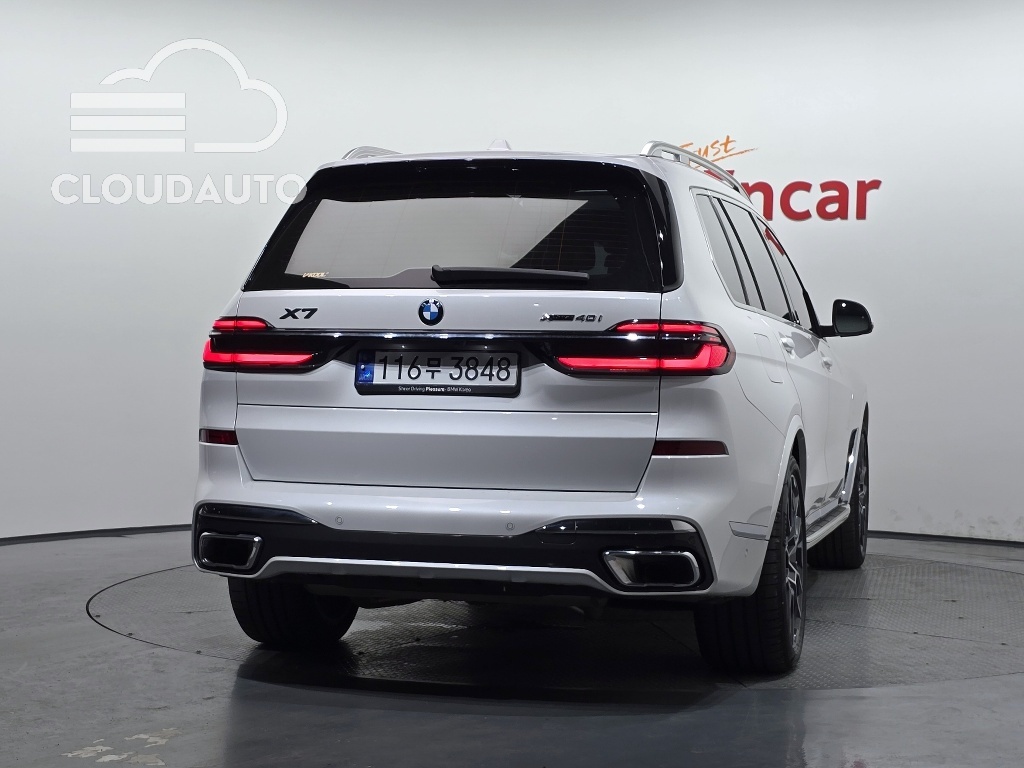 2024 BMW X7 xDrive 40i M Sports 6 - Image 4