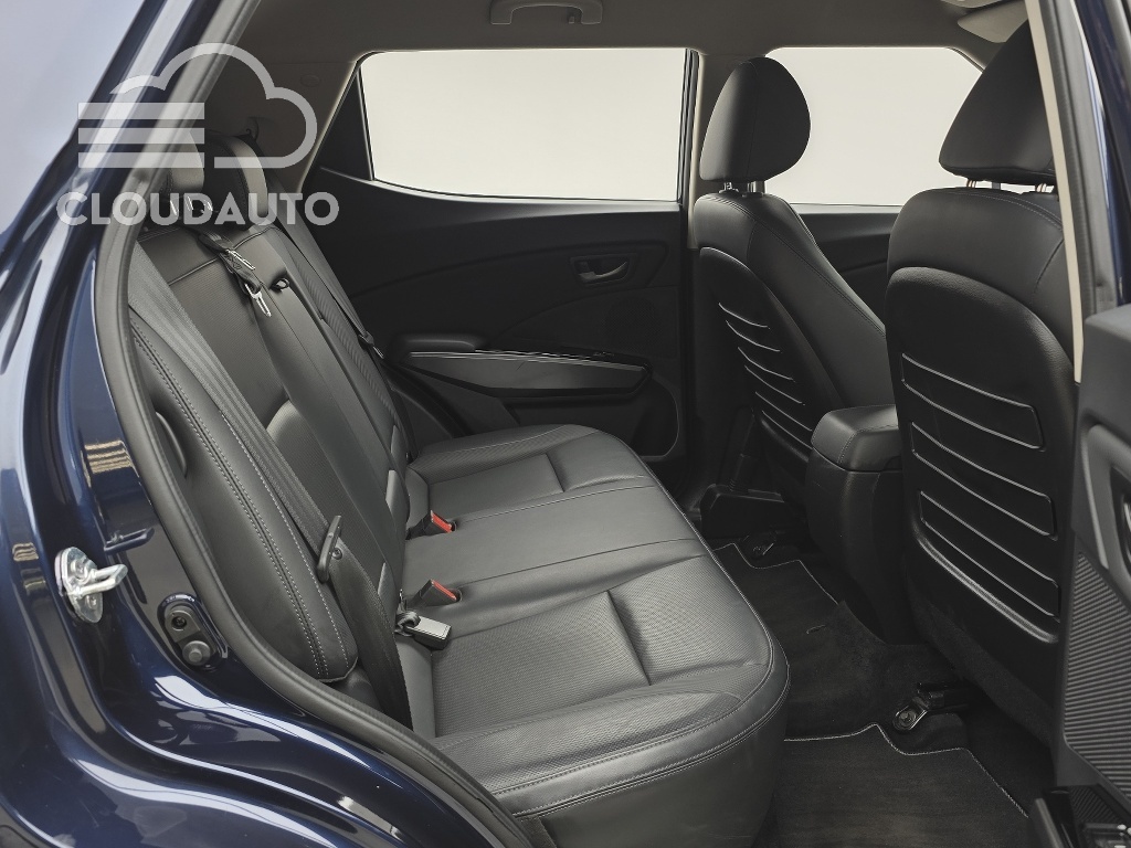 2021 SsangYong Tivoli Gasoline 1.5 2WD - Image 12