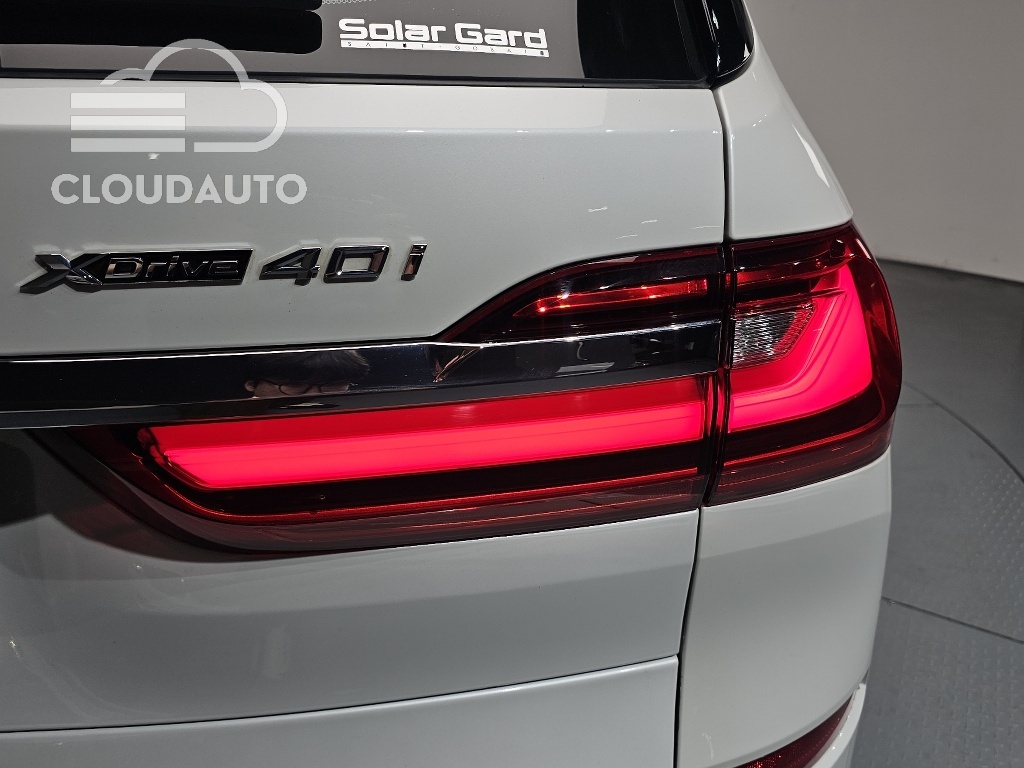 2021 BMW X7 xDrive 40i M Sports 6 - Image 17