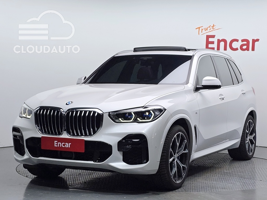 2023 BMW X5 xDrive 40i M Sports