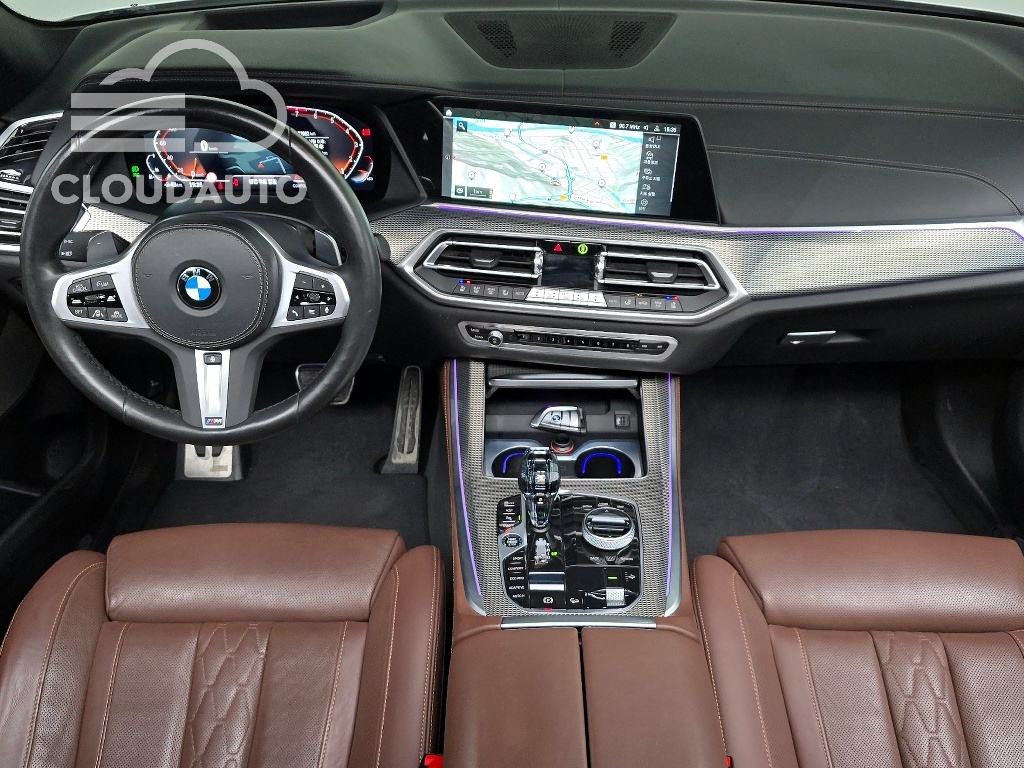 2023 BMW X5 xDrive 40i M Sports - Image 7