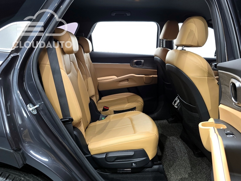 2021 Kia Sorento Gasoline 2.5T 2WD - Image 12
