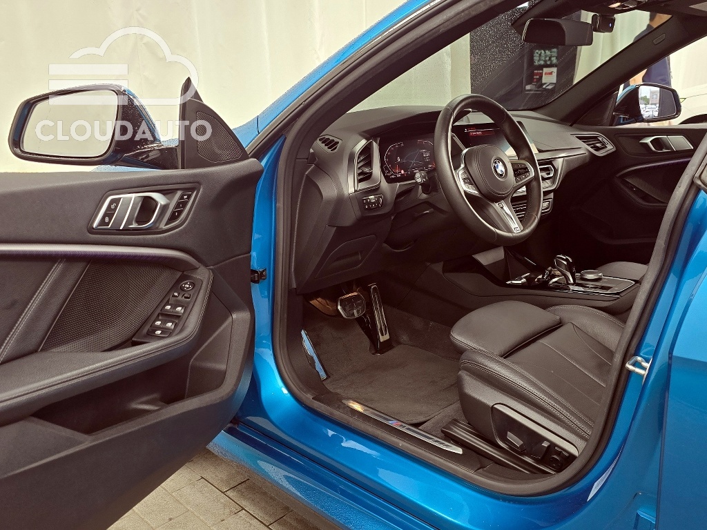 2022 BMW 2 Series Gran Coupe 220i M Sports - Image 10