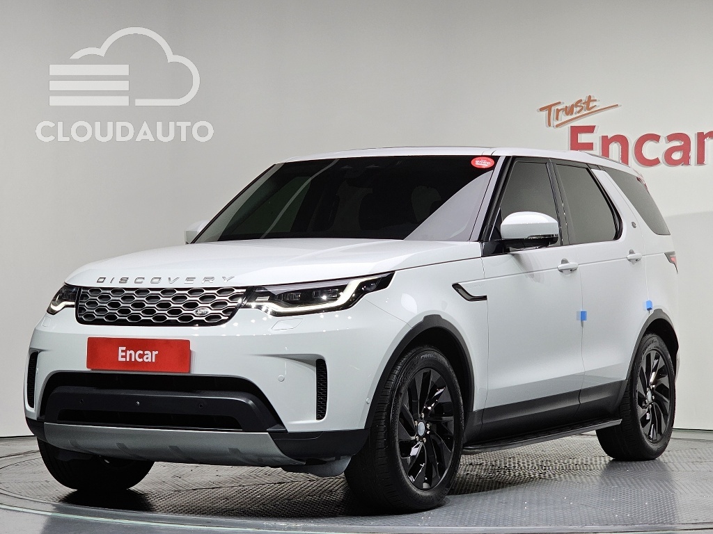 2022 Land Rover Discovery D250 S