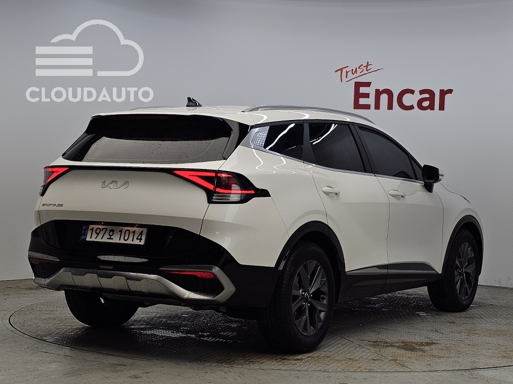 2022 Kia Sportage Gasoline 1.6 Turbo 2WD - Image 2