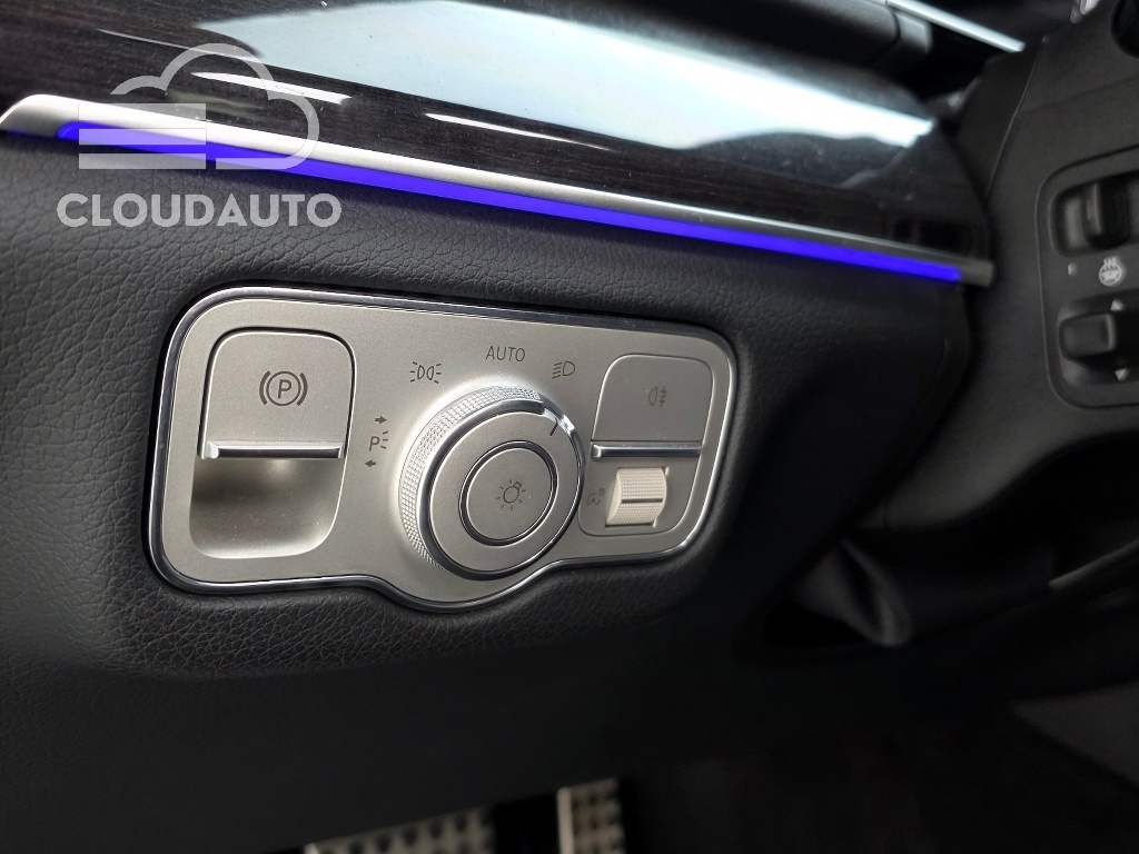 2021 Mercedes-Benz GLE GLE400d 4MATIC Coupe - Image 17