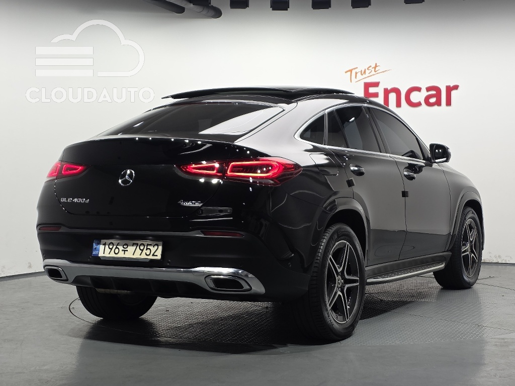 2021 Mercedes-Benz GLE GLE400d 4MATIC Coupe - Image 2