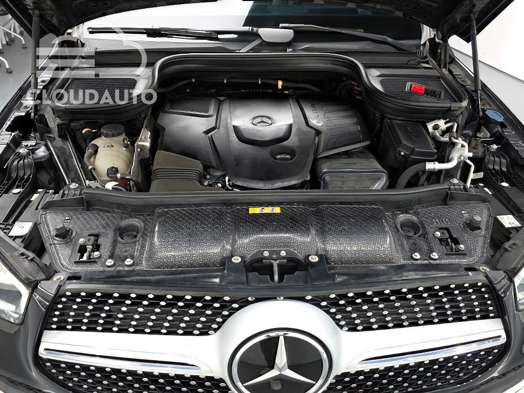 2021 Mercedes-Benz GLE GLE400d 4MATIC Coupe - Image 6