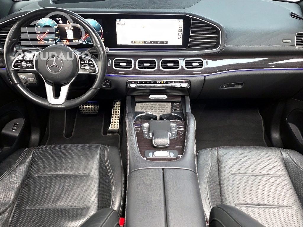 2021 Mercedes-Benz GLE GLE400d 4MATIC Coupe - Image 7