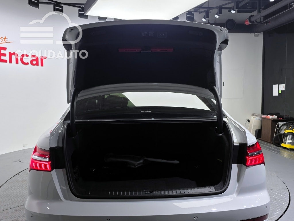 2023 Audi A6 45 TFSI Premium - Image 20