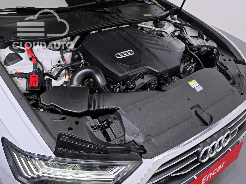 2023 Audi A6 45 TFSI Premium - Image 6