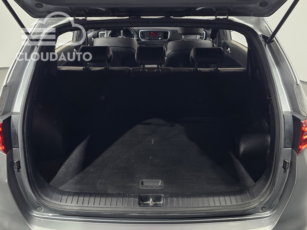 2020 Kia Sportage Diesel 1.6 2WD - Image 20