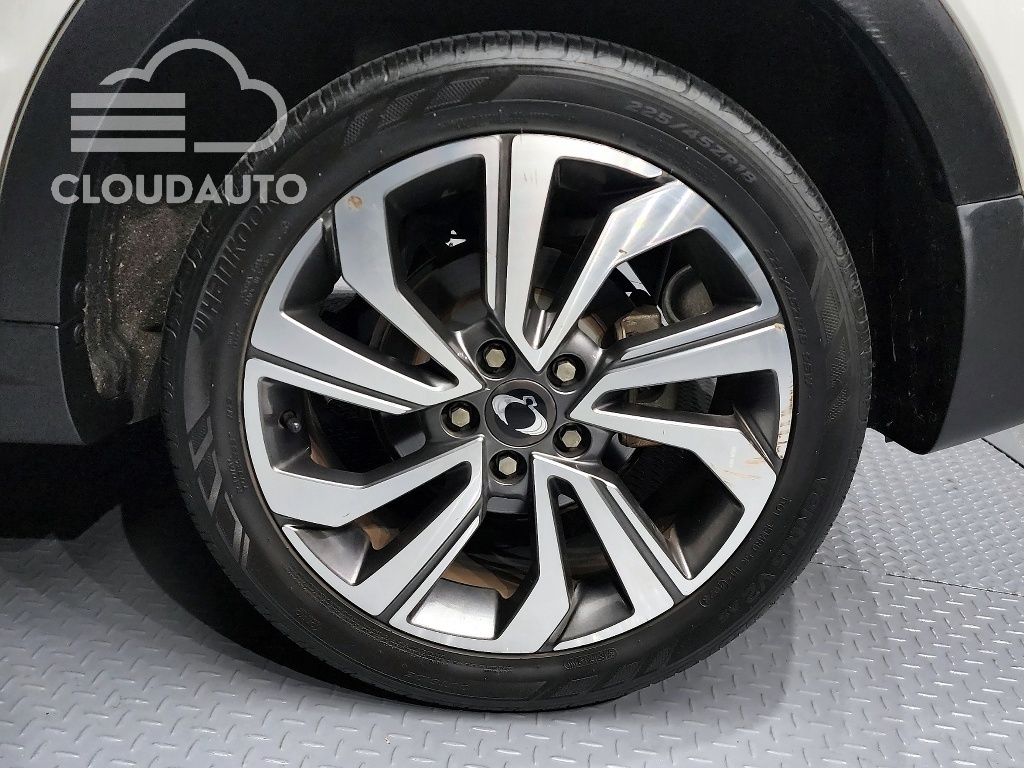 2020 SsangYong Tivoli Gasoline 1.5 2WD - Image 20
