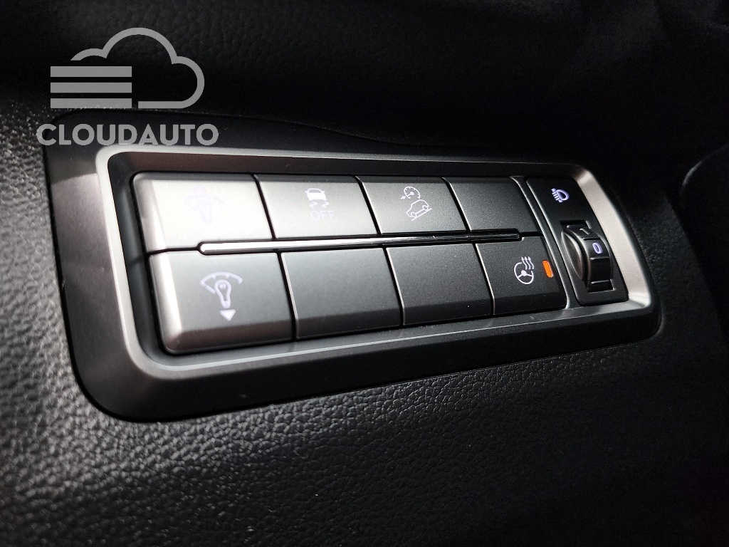 2020 SsangYong Tivoli Gasoline 1.5 2WD - Image 6