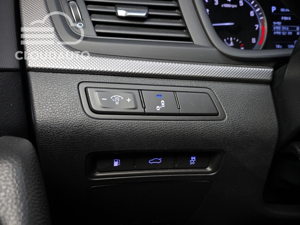 2019 Hyundai Sonata 2.0 Smart - Image 18