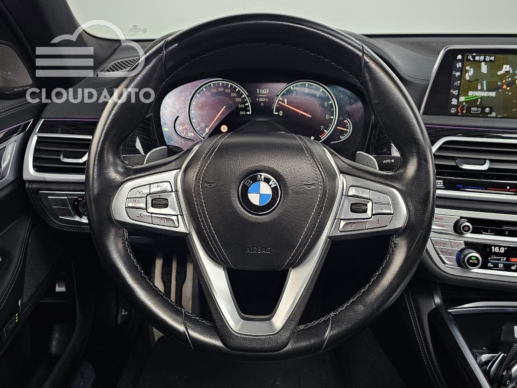 2017 BMW 7 Series 740Li xDrive M Sports - Image 15