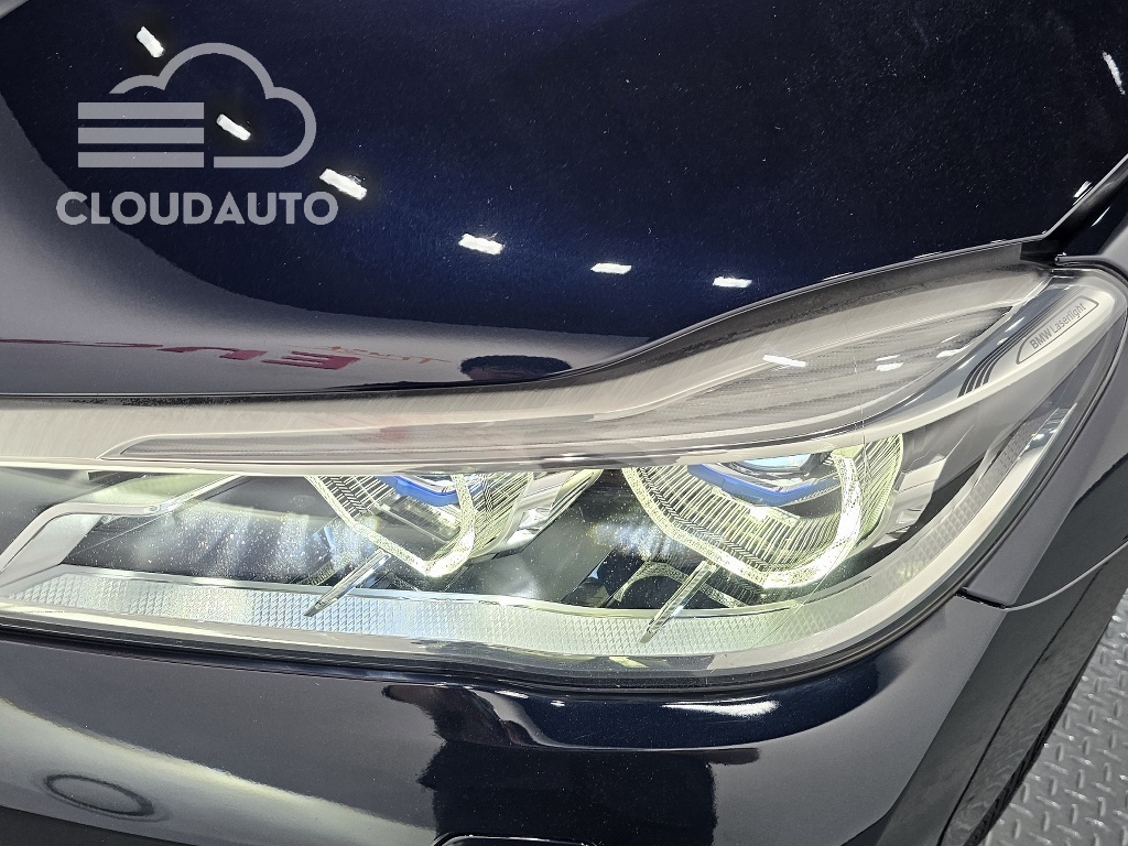 2017 BMW 7 Series 740Li xDrive M Sports - Image 22