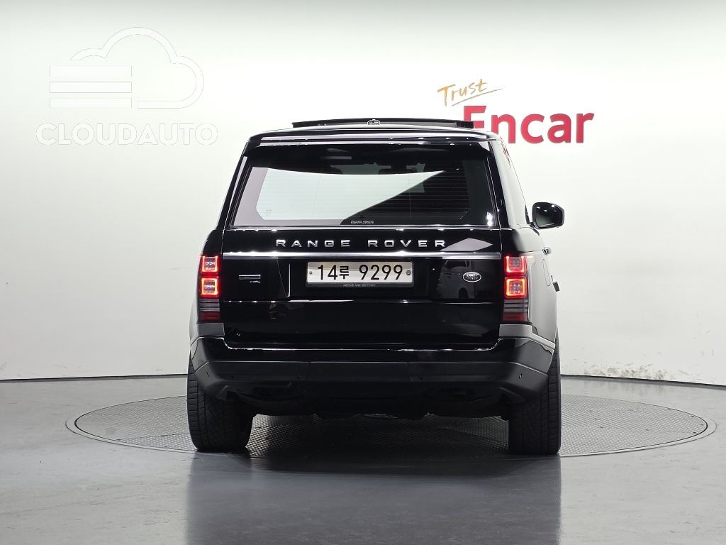 2015 Land Rover Range Rover 4.4 SDV8 Vogue SE LWB Diesel - Image 4