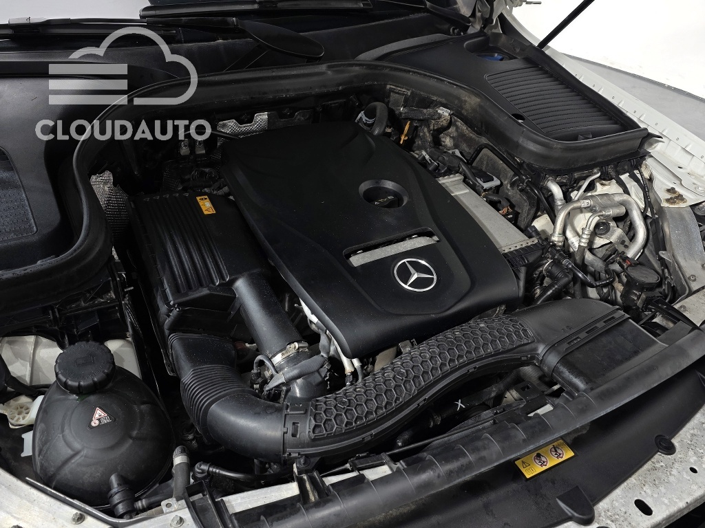 2019 Mercedes-Benz GLC GLC300 4MATIC - Image 6