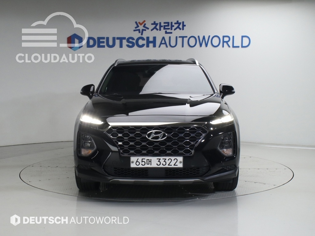 2019 Hyundai Santa Fe Diesel 2.0 4WD - Image 3