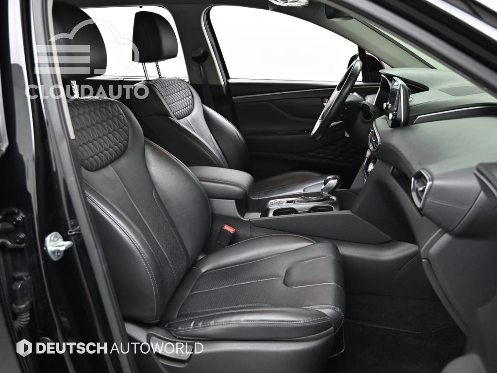 2019 Hyundai Santa Fe Diesel 2.0 4WD - Image 10