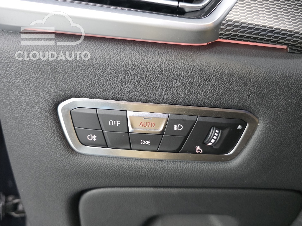 2022 BMW X5 xDrive 40i M Sports - Image 14