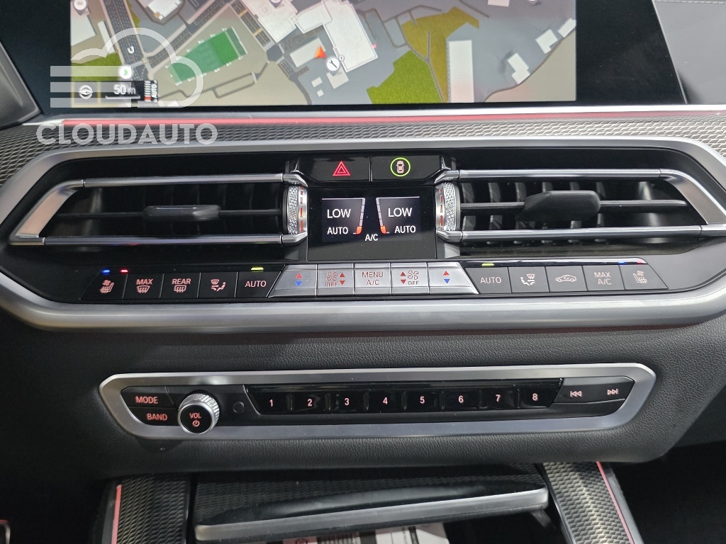 2022 BMW X5 xDrive 40i M Sports - Image 27