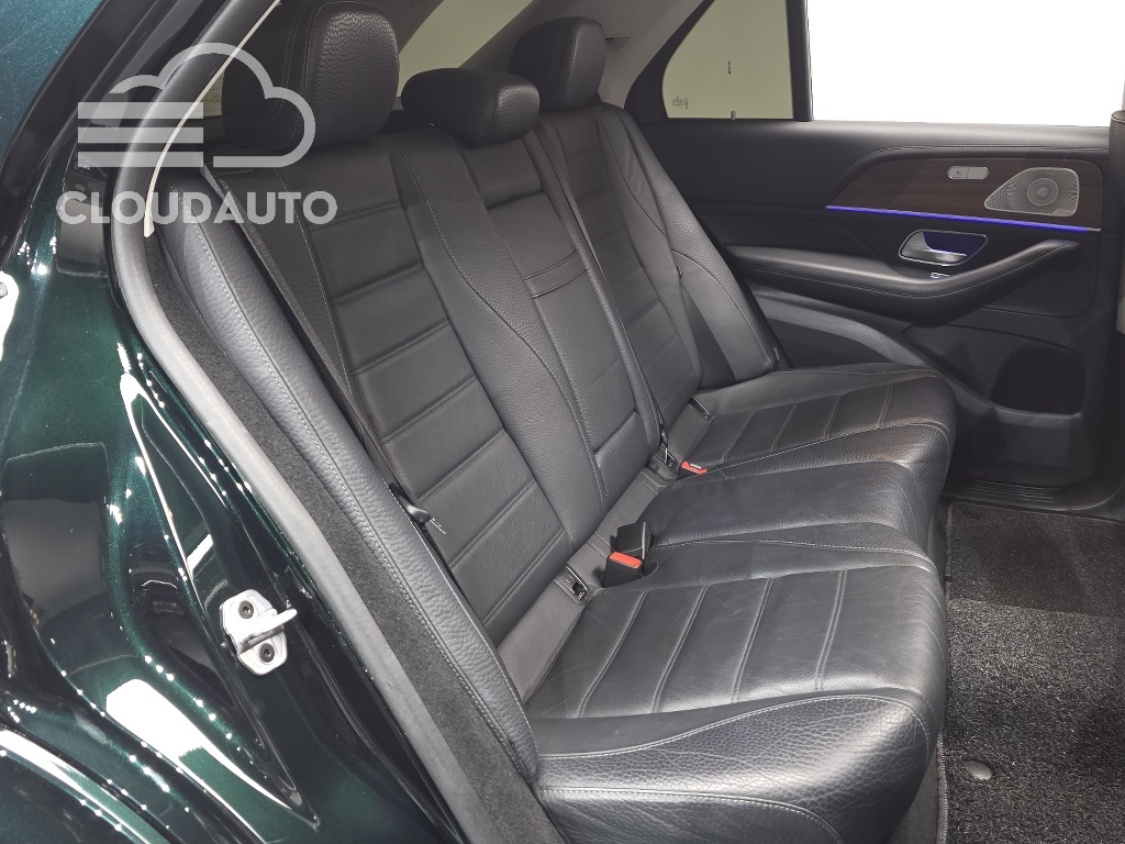 2021 Mercedes-Benz GLE GLE450 4MATIC - Image 11