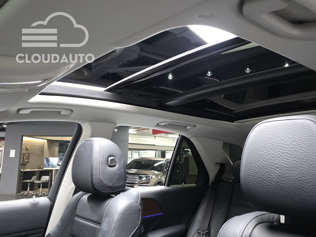 2021 Mercedes-Benz GLE GLE450 4MATIC - Image 18