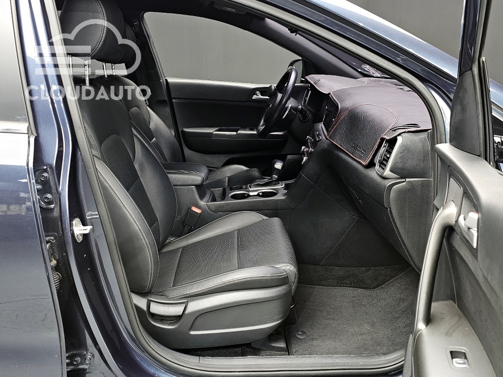 2019 Kia Sportage Diesel 2.0 2WD - Image 11