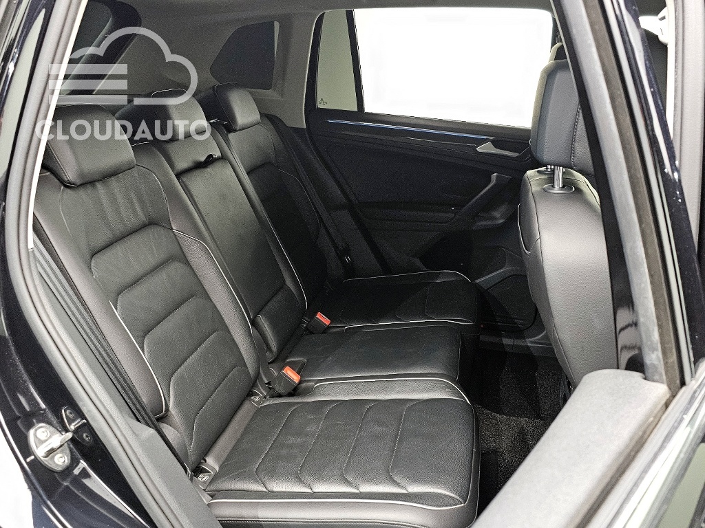 2021 Volkswagen Tiguan 2.0 TDI Premium - Image 12