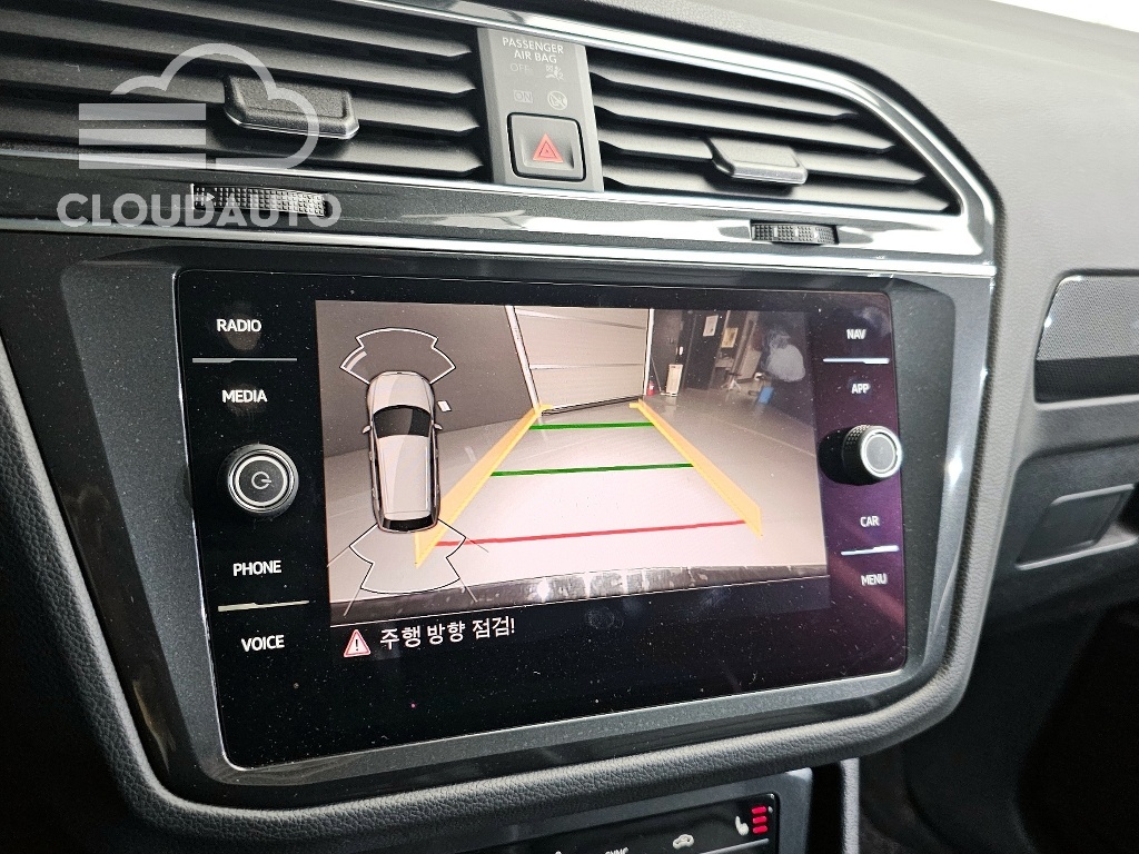 2021 Volkswagen Tiguan 2.0 TDI Premium - Image 15