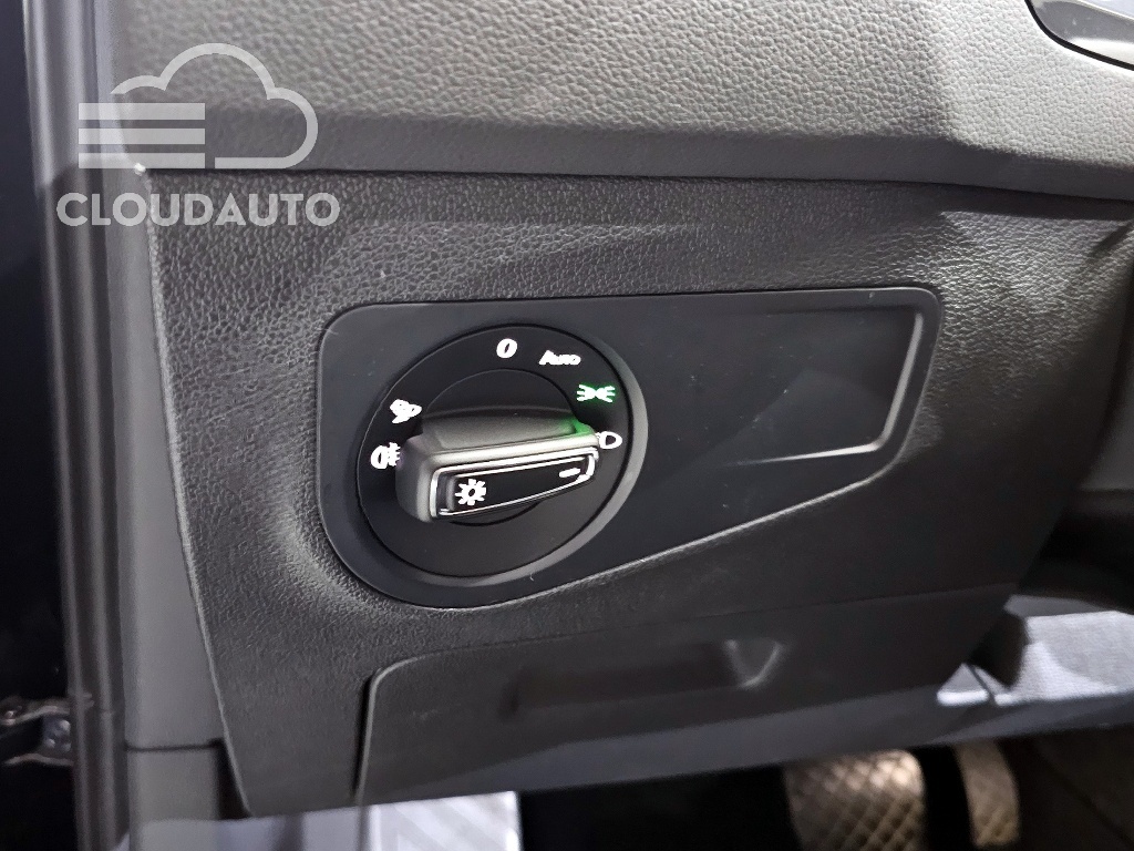 2021 Volkswagen Tiguan 2.0 TDI Premium - Image 17