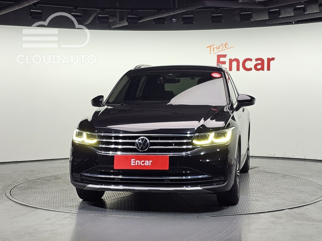 2021 Volkswagen Tiguan 2.0 TDI Premium - Image 3