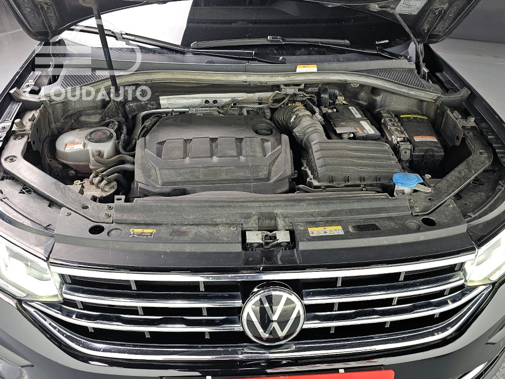 2021 Volkswagen Tiguan 2.0 TDI Premium - Image 6