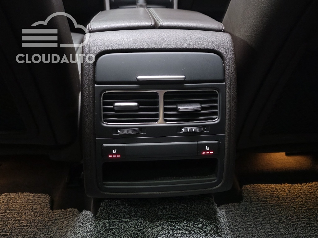 2015 Volkswagen Touareg V6 3.0 TDI Premium - Image 18