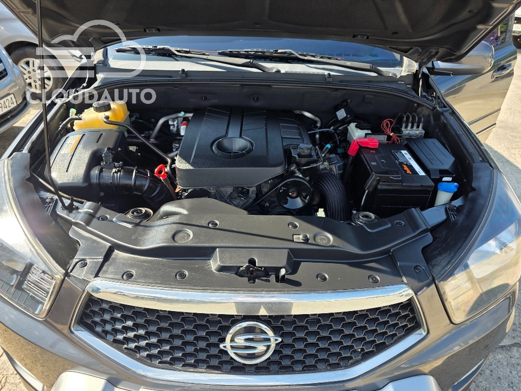 2014 SsangYong Korando Sports CX7 4WD - Image 19