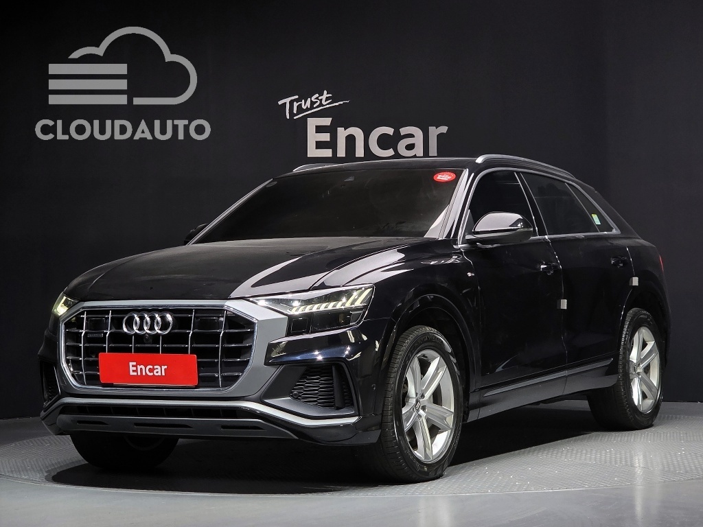 2021 Audi Q8 45 TDI Premium